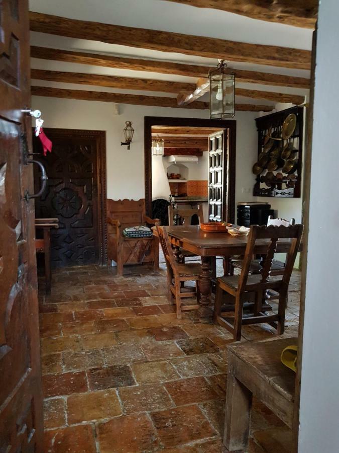Апартаменты Casa-Abadia De Banaguas Экстерьер фото